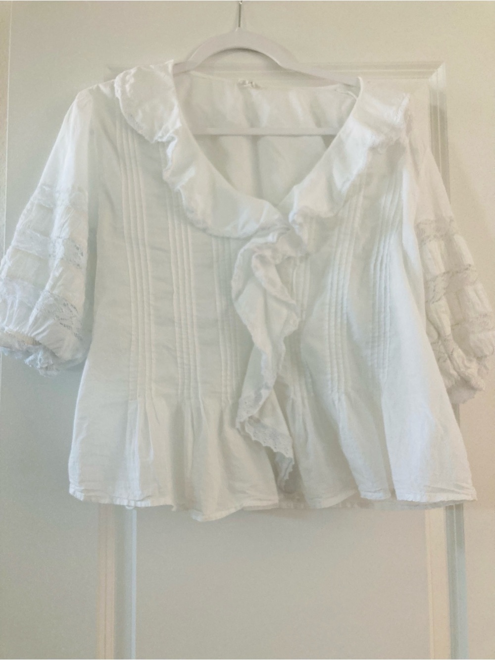 Aerie White Ruffle Pintuck Blouse